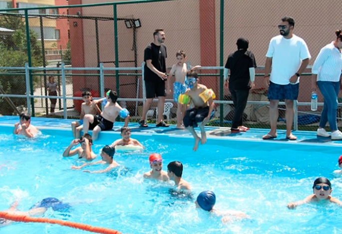Portatif yüzme havuzuna yoğun ilgi