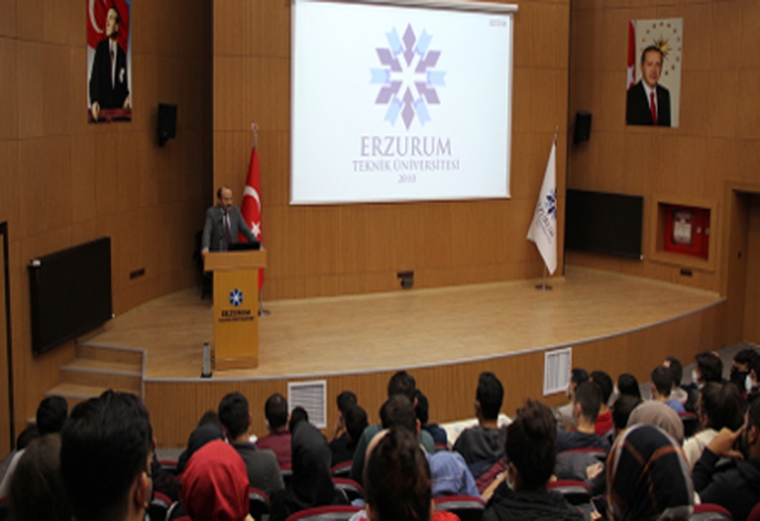 Rektörü Prof. Dr.Çakmak öğrencilerle buluştu