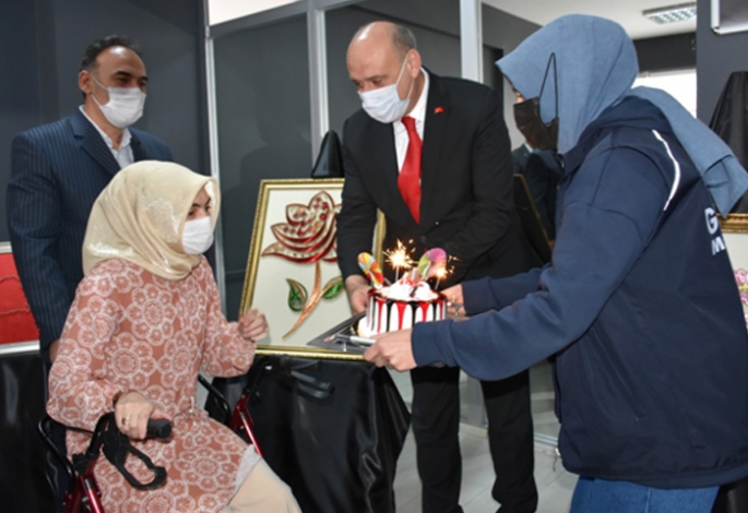 Sanat aşkı engel tanımaz