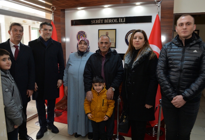 Şehidin ismi polis merkezine verildi