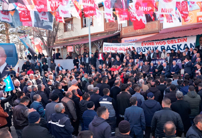 Sekmen’e Pazaryolu’nda coşkulu karşılama