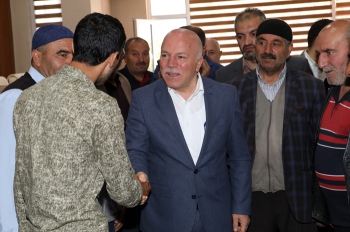 Seyyar Satıcı ve Pazarcılardan Sekmen’e ziyaret