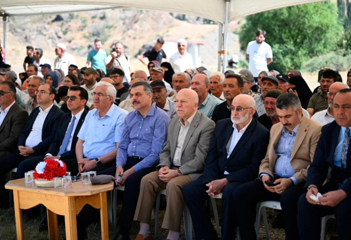 Âşık Sümmani programla anıldı