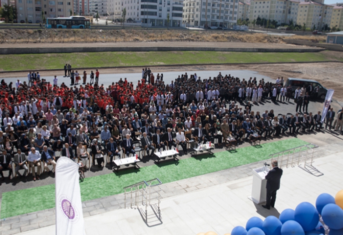 Süheyla-Sıtkı Alp Fen ve Anadolu Lisesi açıldı