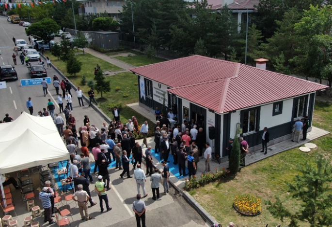 Sunar: Palandökenlileri konaklarda ağırlıyoruz