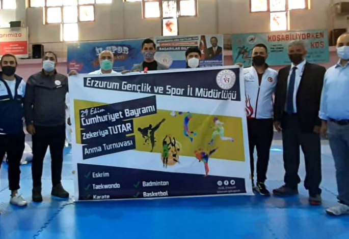 Taekwondocular Tutar için tatamiye çıktı