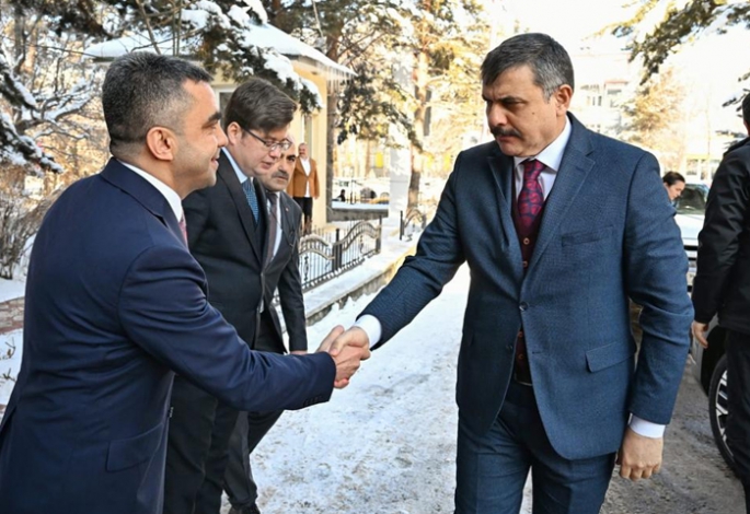 Tarım Ormandan Vali Çiftçi'ye bilgilendirme sunumu