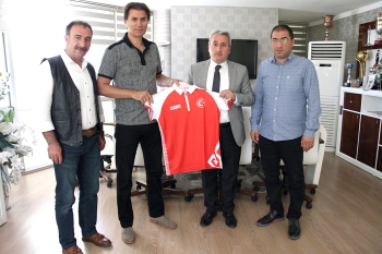 Taşkesenligil’e Curling teşekkürü