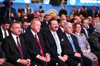 TOBB'da ETSO delegelerine plaket
