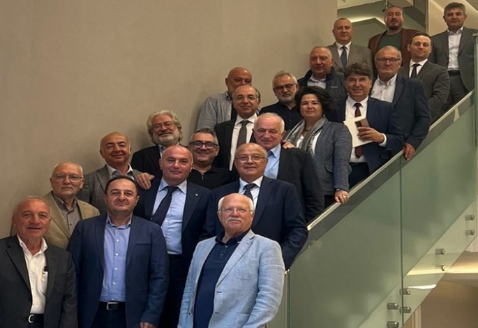 Türkiye Orman Ürünleri Meclisi Özakalın Başkanlığında Toplandı