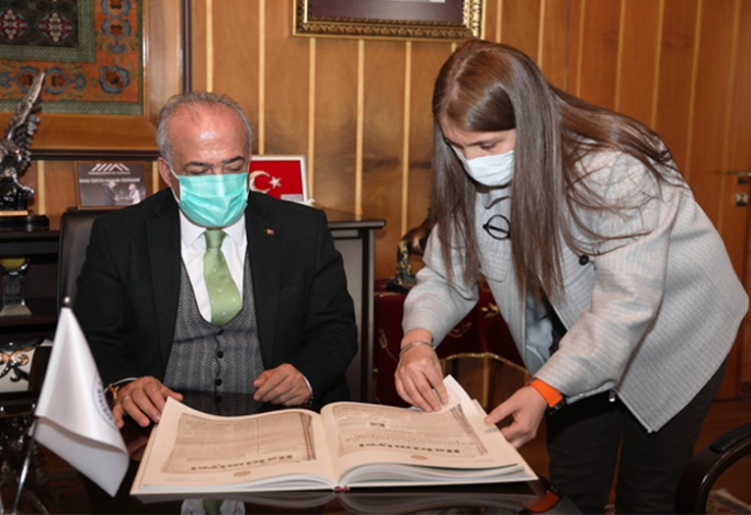 Üniversiteden Kuruluş Hikâyesi Kitabı  