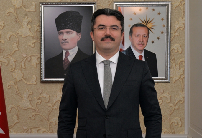 Vali Memiş; “Bayramlar paylaşmaktır, kardeşliktir”