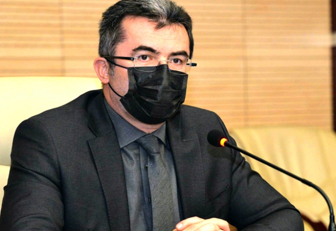 Vali Memiş: Mesafede sorun yaşıyoruz