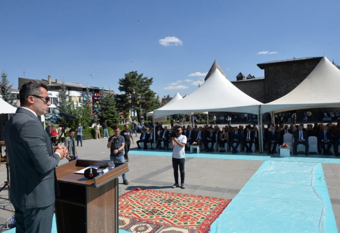 Vali Memiş: “Selçuk Bayraktar yeni ‘Ahi Evran'dır”