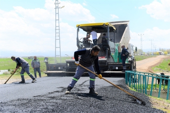 Yakutiye Belediyesi Asfalt sezonunu başlattı