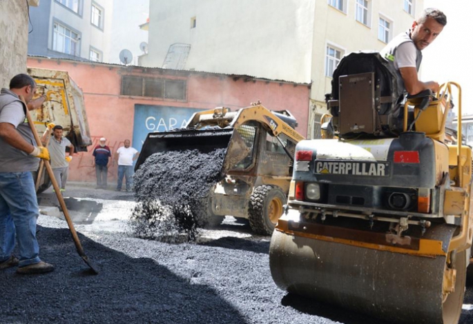 Yakutiye Belediyesi asfaltsız yol bırakmayacak