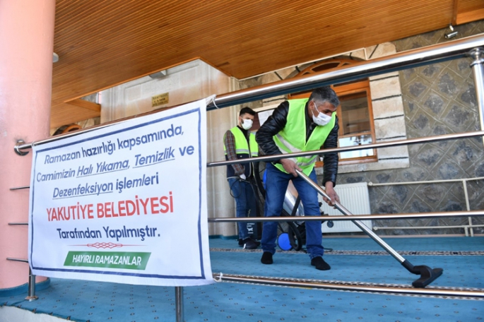 Yakutiye camilerde Ramazan hazırlığı başlattı