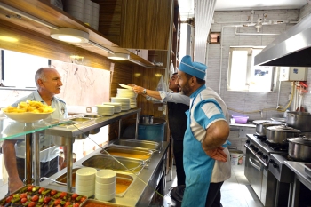 Yakutiye Zabıtası lokantaları denetledi