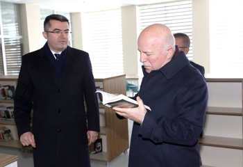 Yeni il Halk Kütüphanesi hizmete açıldı